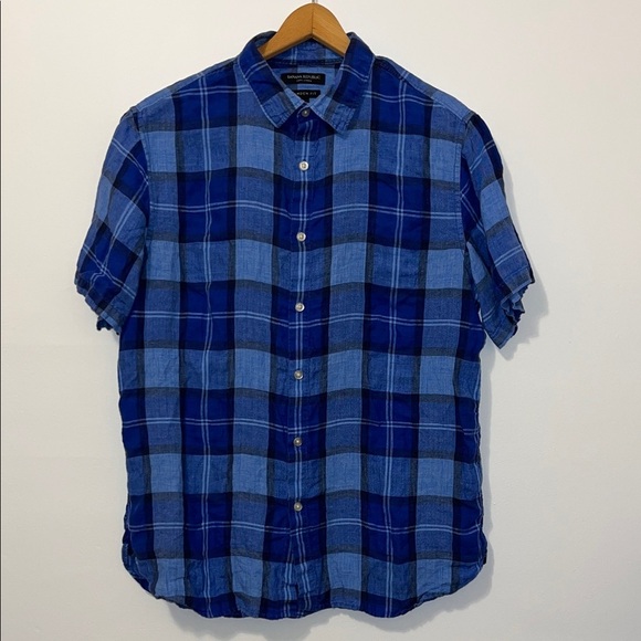 Banana Republic Other - BANANA REPUBLIC 100% Linen Camden Fit Short Sleeve Button Down Blue Plaid